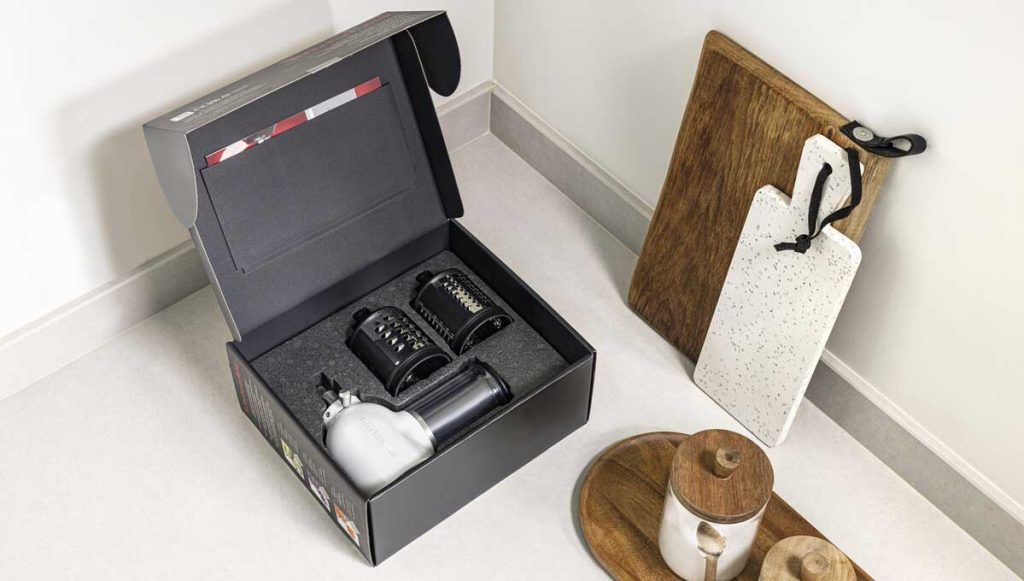 Szeletelő és reszelő adapter KitchenAid robotgéphez somagolás