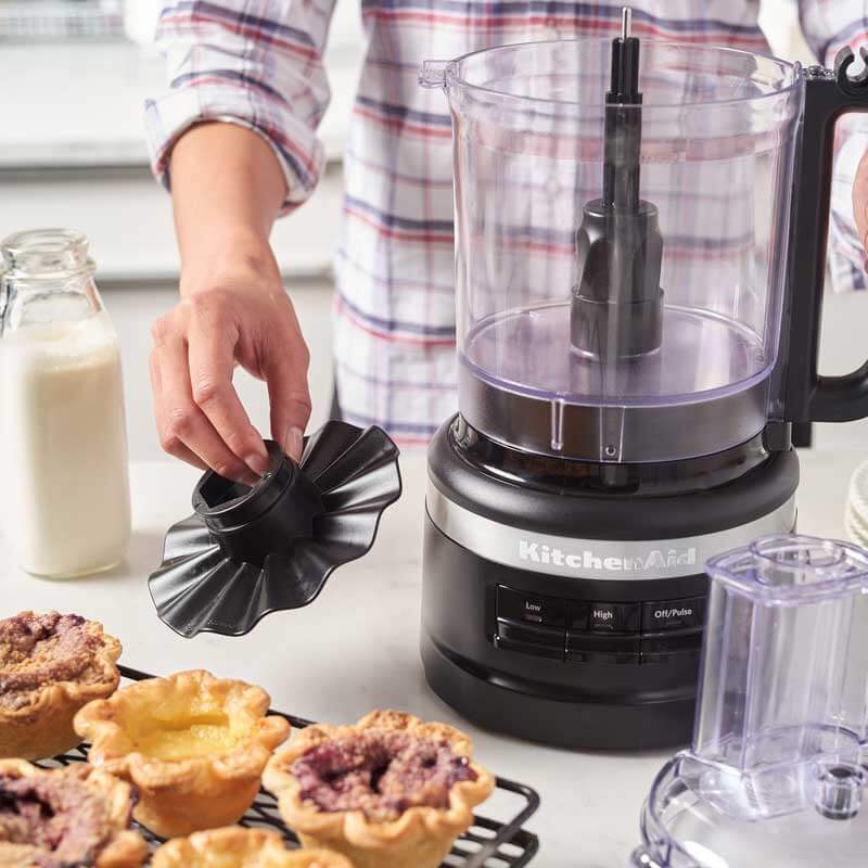 5KFP0921E-fekete-kitchenaid-multifunkcios-gep-lifestyle-8