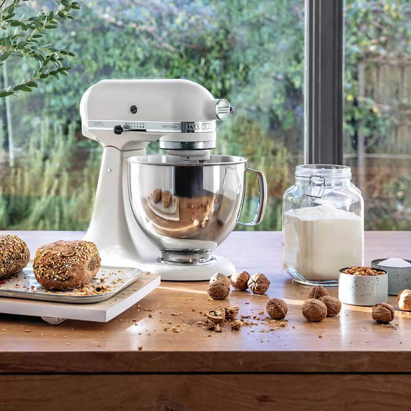 5KSM185PSEAC KitchenAid Artisan robotgép mandulakrém színű