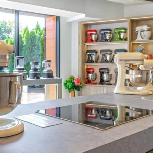 Horvát bemutatóterem robotgépek a pulton