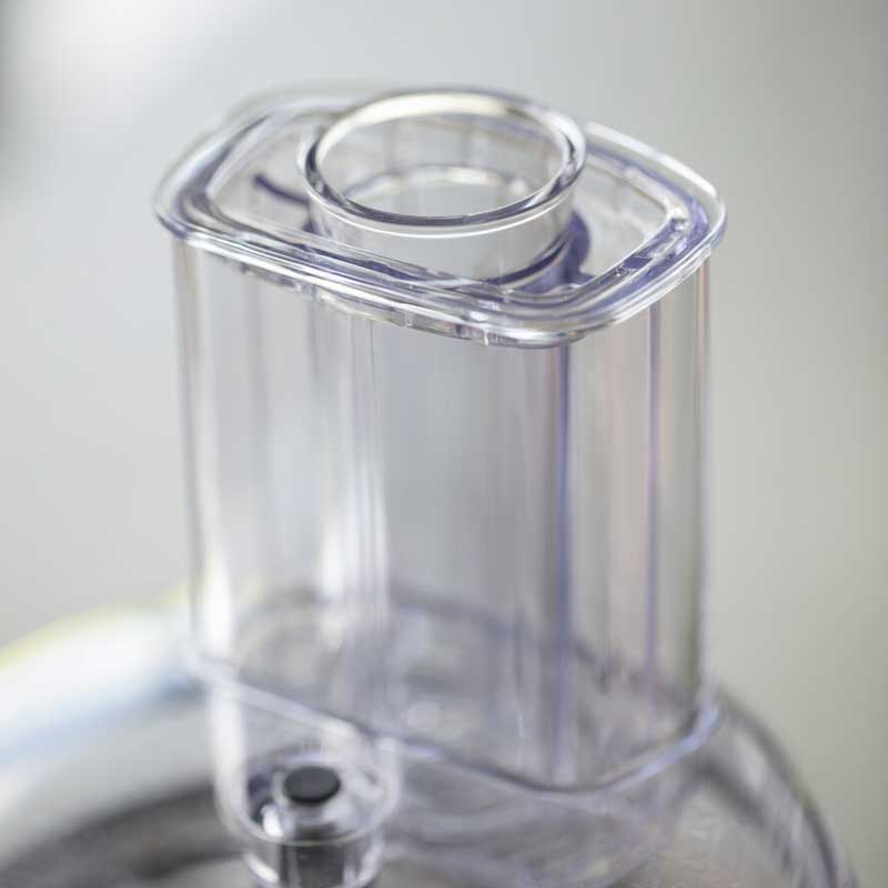 Kis adagolócső 2 darabból álló tömőeszközzel 1,7 literes KitchenAid multifunkcios géphez.